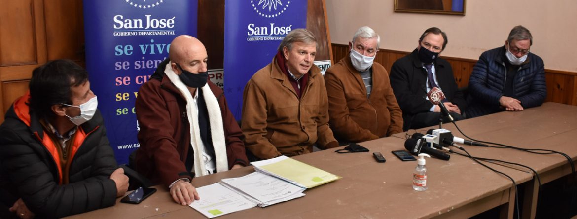 01.09.2020 Secretaría Nacional de Deportes concretará obras en San José en coordinacion con el GDSJ