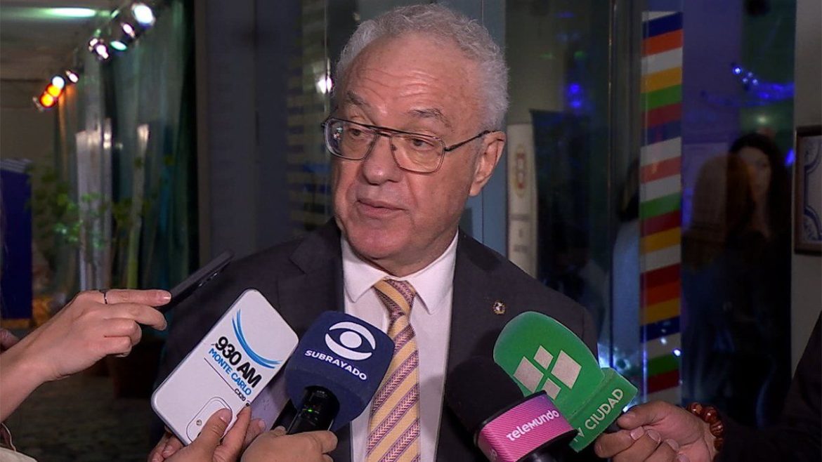 "Sé lo que estamos haciendo y cómo lo estamos haciendo", afirmó Lubetkin tras discurso de la B'nai B'rith