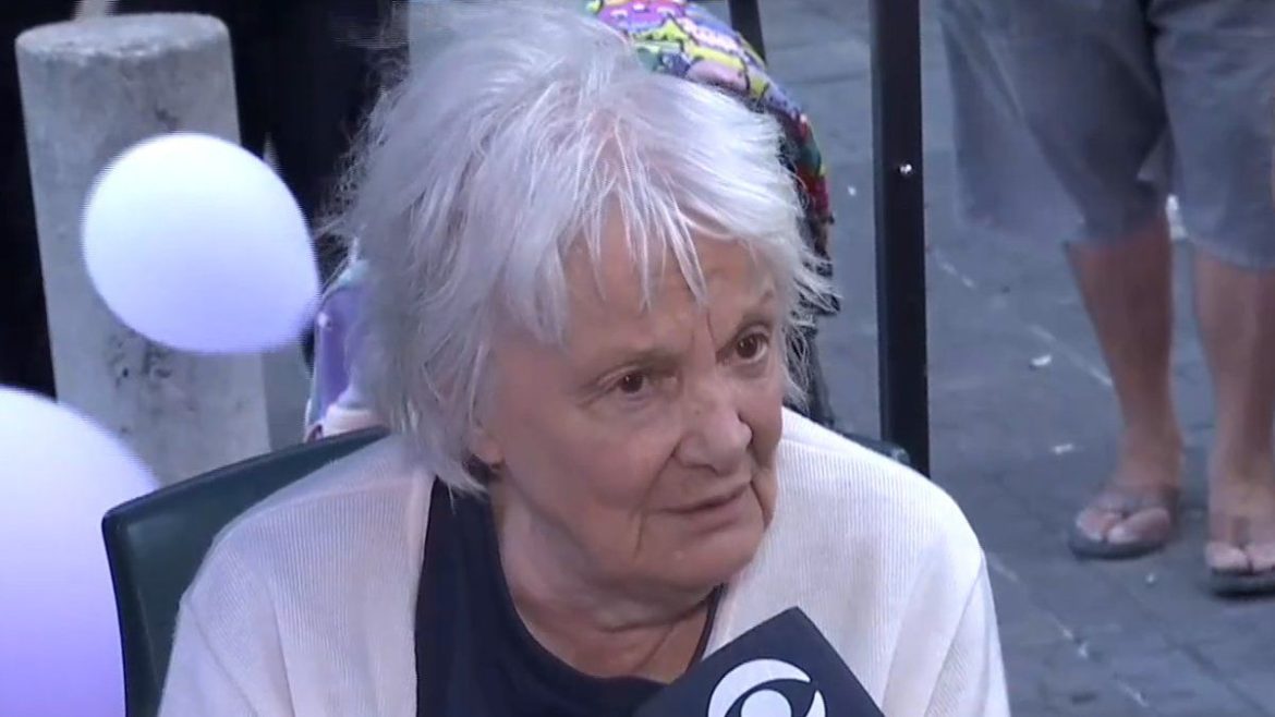 Lucía Topolansky en la marcha del Día de la Mujer: "Cada uno con su consigna y con la voluntad colectiva de estar acá"