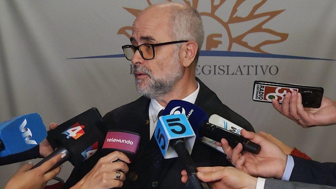 "Corresponde por ley" que Comisión del Patrimonio emita su opinión sobre obras en el Palacio Legislativo, dijo su director