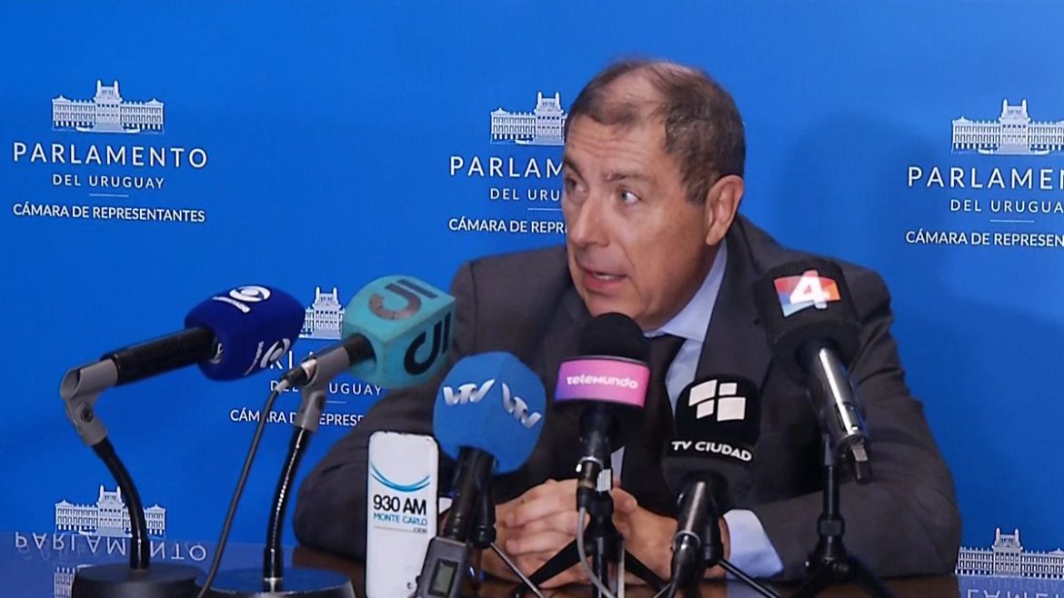 Oddone: "Es una Rendición de Cuentas que tiene incremento de gasto, pero que reafirma las metas fiscales del Presupuesto"