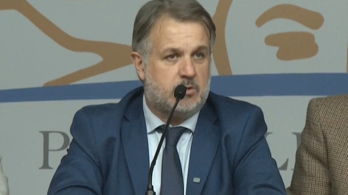 Oposición tras comparecencia de Lazo por Cardama: "Nos vamos muy preocupados, la ministra miente"
